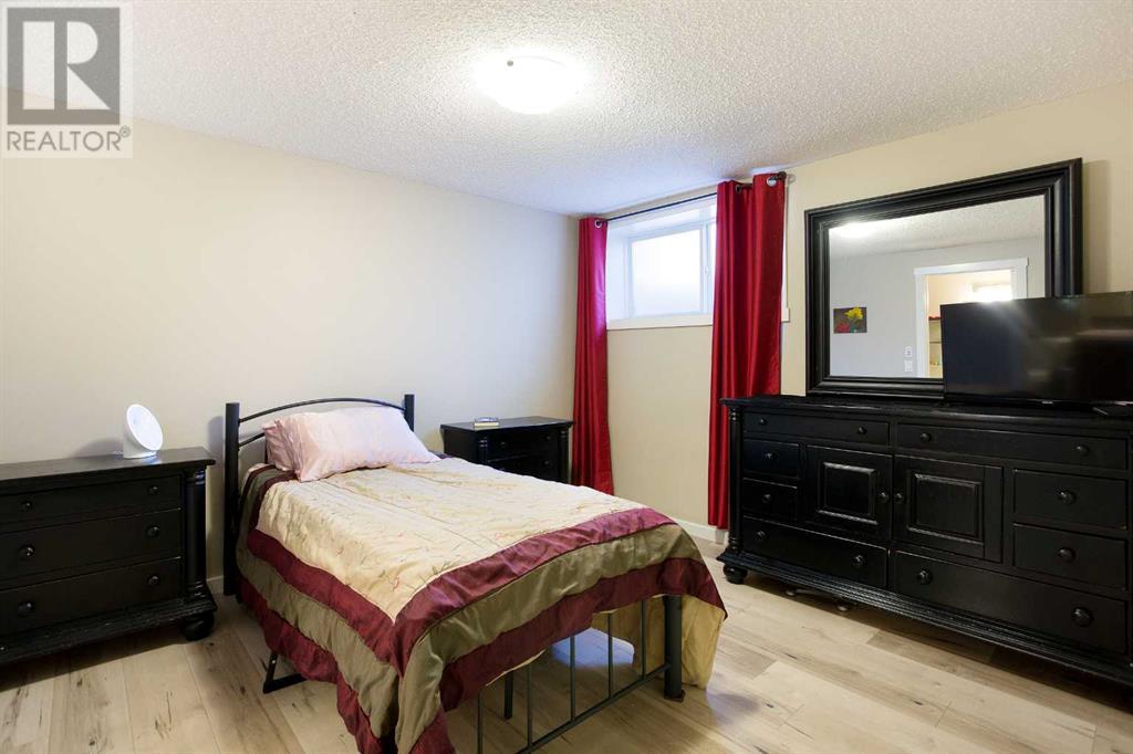 Single Family House for Sale in  Mckenzie Towne Close SE McKenzie Towne Calgary 