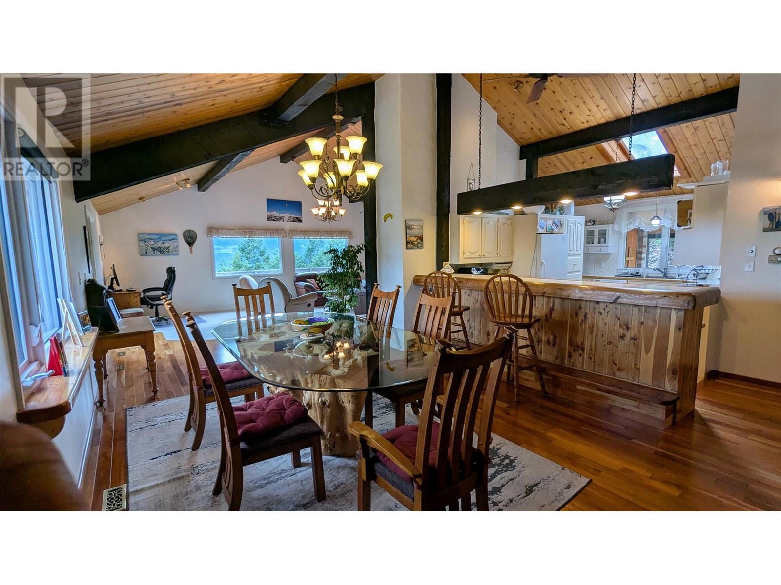 Photo 12 of 5761 Lautrup Road, Edgewater BC