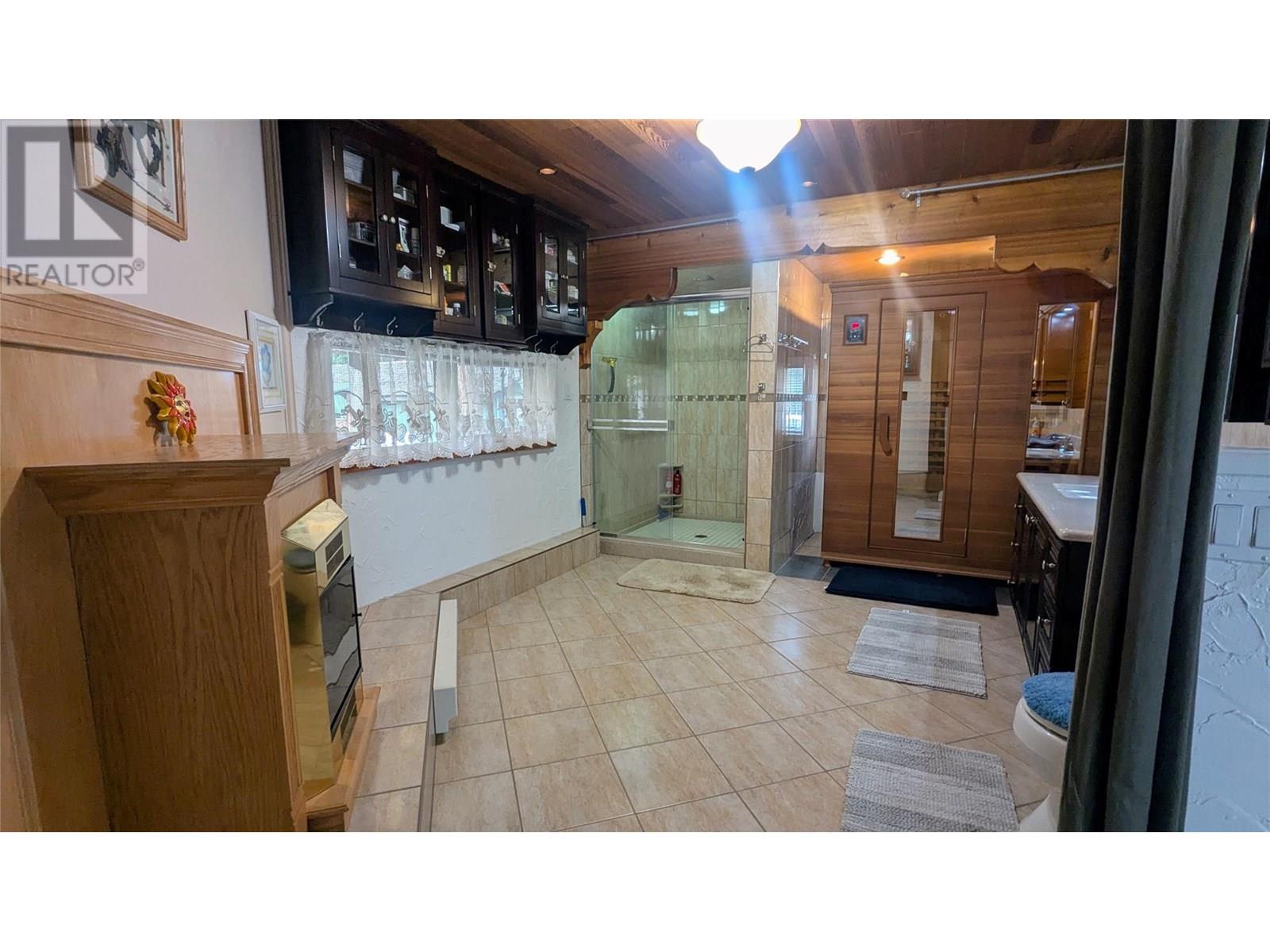 Photo 58 of 5761 Lautrup Road, Edgewater BC