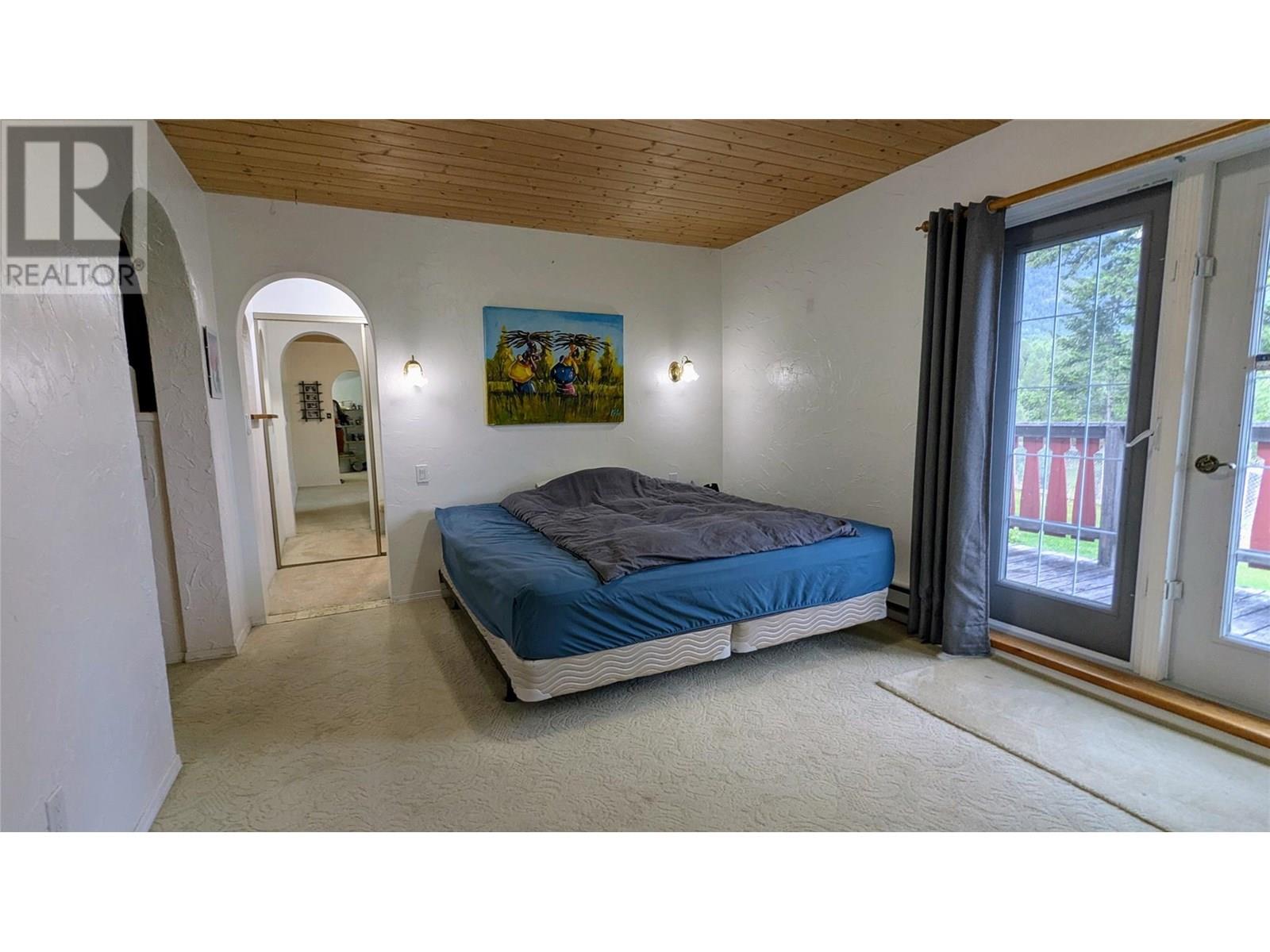Photo 30 of 5761 Lautrup Road, Edgewater BC