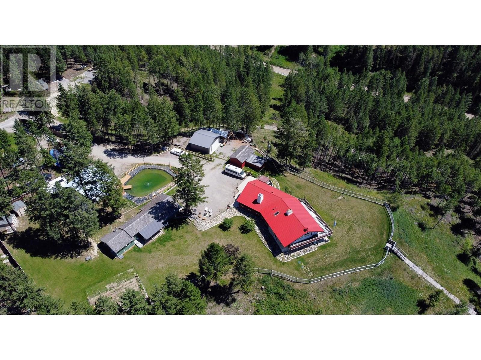 Photo 32 of 5761 Lautrup Road, Edgewater BC