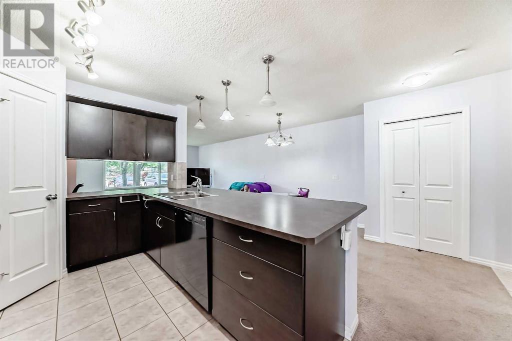 Photo 15 of 1113 4 Kingsland Close, Airdrie AB