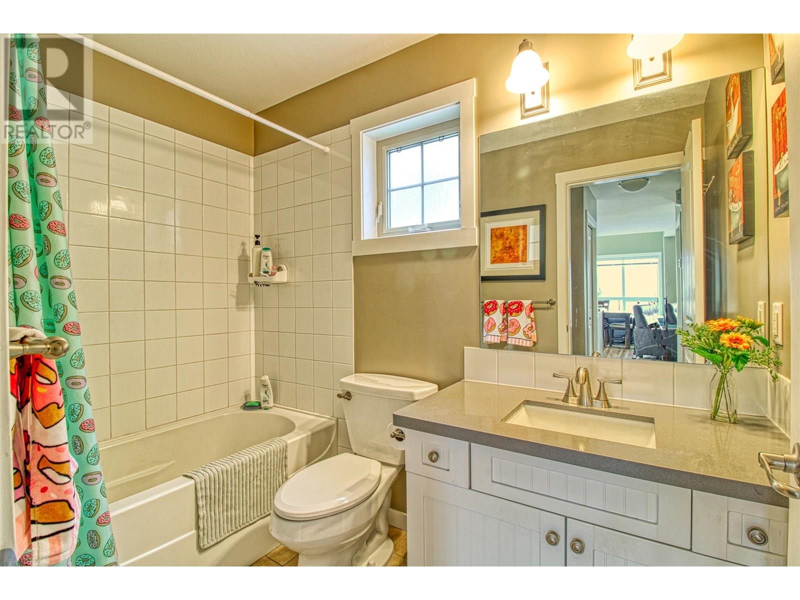 52 6920 Barcelona Drive, Kelowna