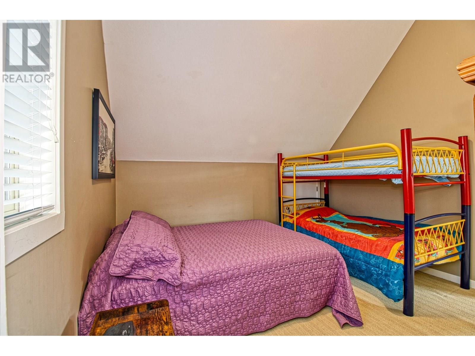 52 6920 Barcelona Drive, Kelowna
