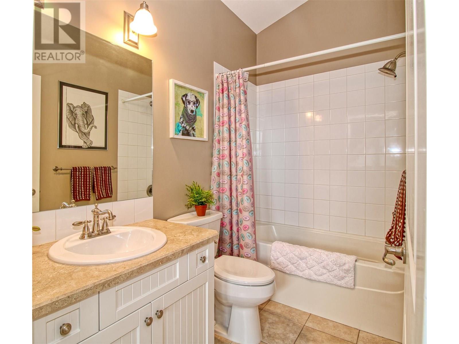 52 6920 Barcelona Drive, Kelowna
