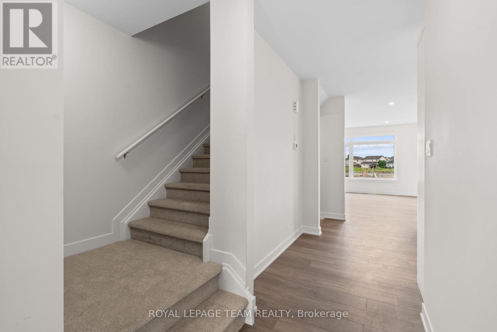 Photo 24 of 1004 Moore Street, Brockville ON