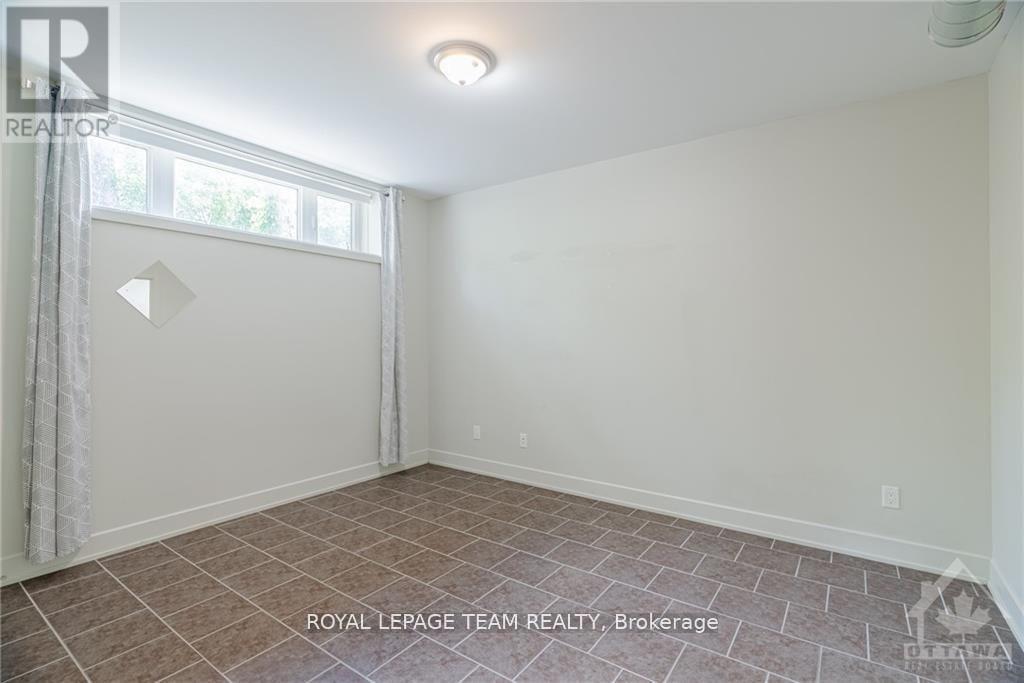 Photo 25 of 1100 Hollington Street, Ottawa ON