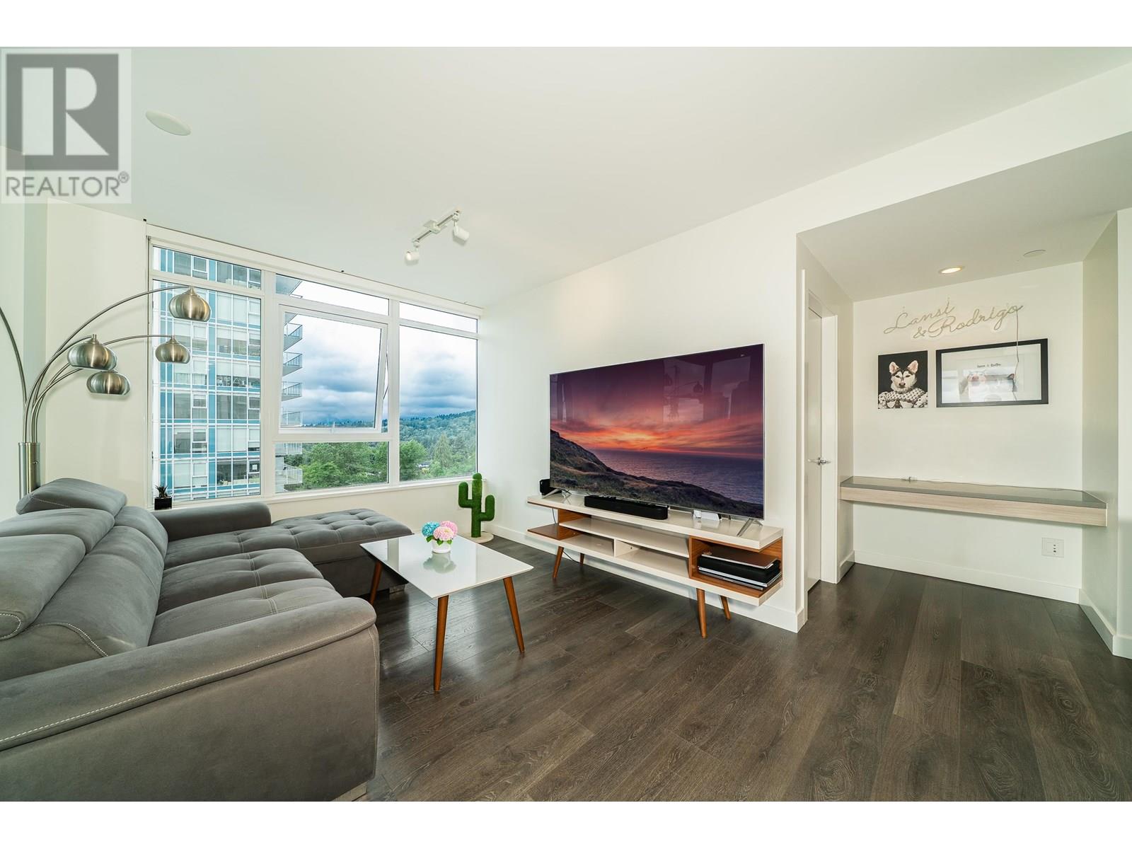 Photo 10 of 607 657 Whiting Way, Coquitlam BC