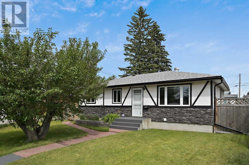 Single Family House Bungalow for Sale in   Street NW Bowness Calgary 