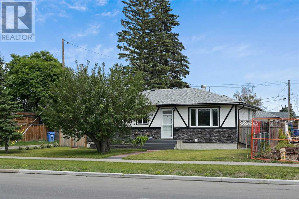 Single Family House Bungalow for Sale in   Street NW Bowness Calgary 