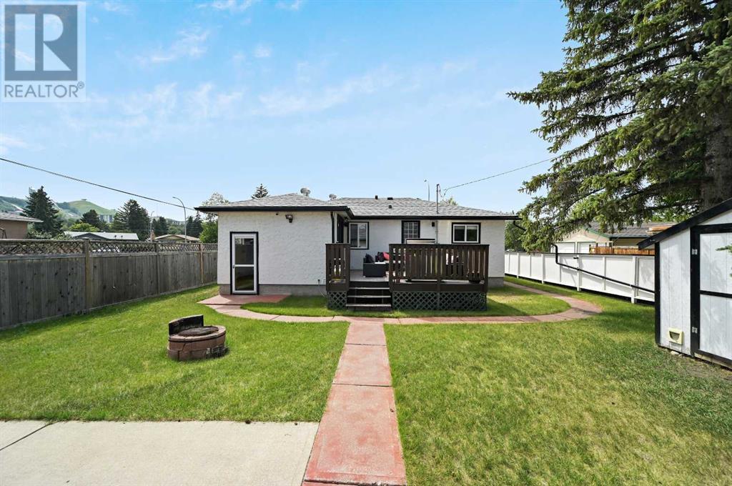 Single Family House Bungalow for Sale in   Street NW Bowness Calgary 