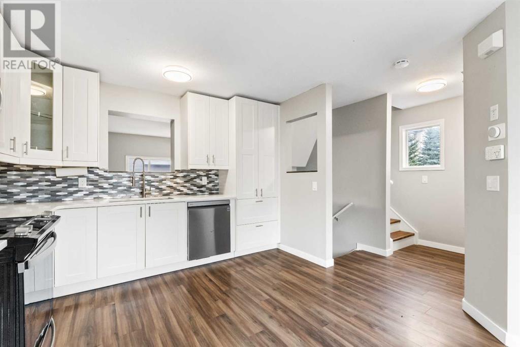 Single Family House 4 Level for Sale in    Avenue SE Applewood Park Calgary 