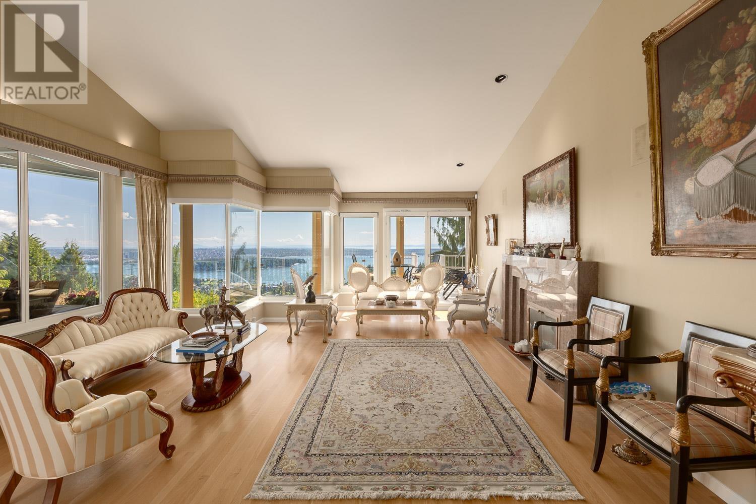 1438 CHIPPENDALE ROAD, West Vancouver