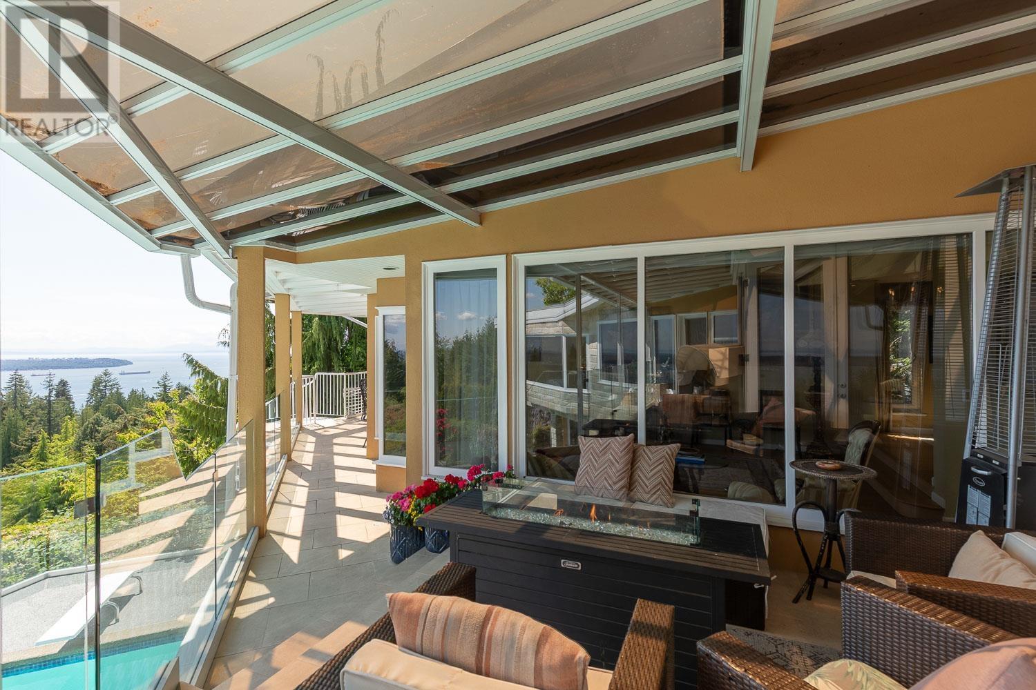 1438 CHIPPENDALE ROAD, West Vancouver