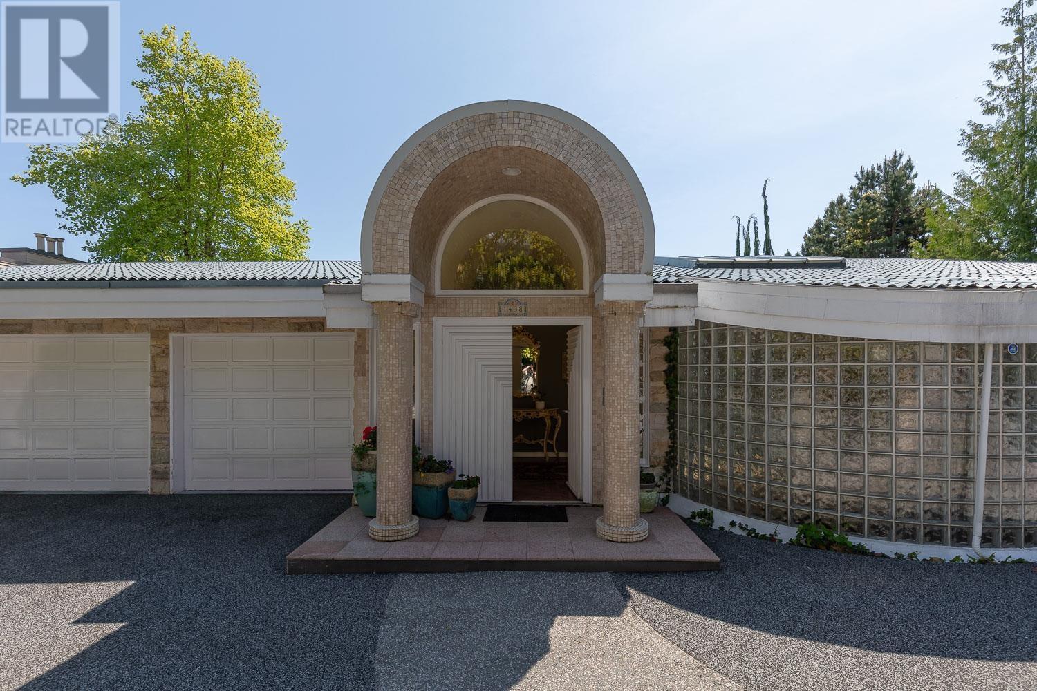 1438 CHIPPENDALE ROAD, West Vancouver