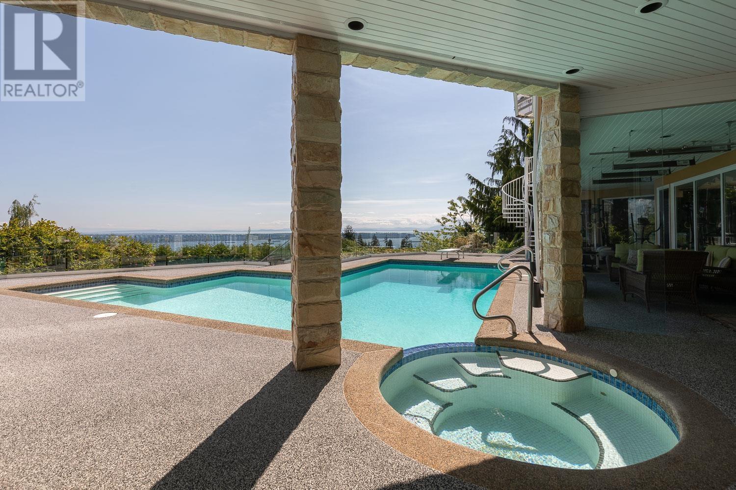 1438 CHIPPENDALE ROAD, West Vancouver