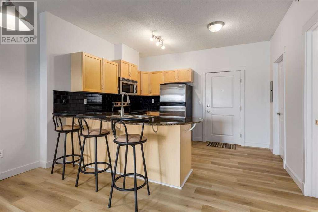 Single Family House for Sale in   Lake Fraser Drive SE Lake Bonavista Calgary 