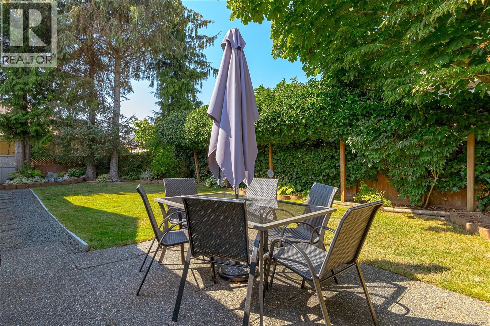 Photo 50 of 1163 Wellington Dr, Qualicum Beach BC