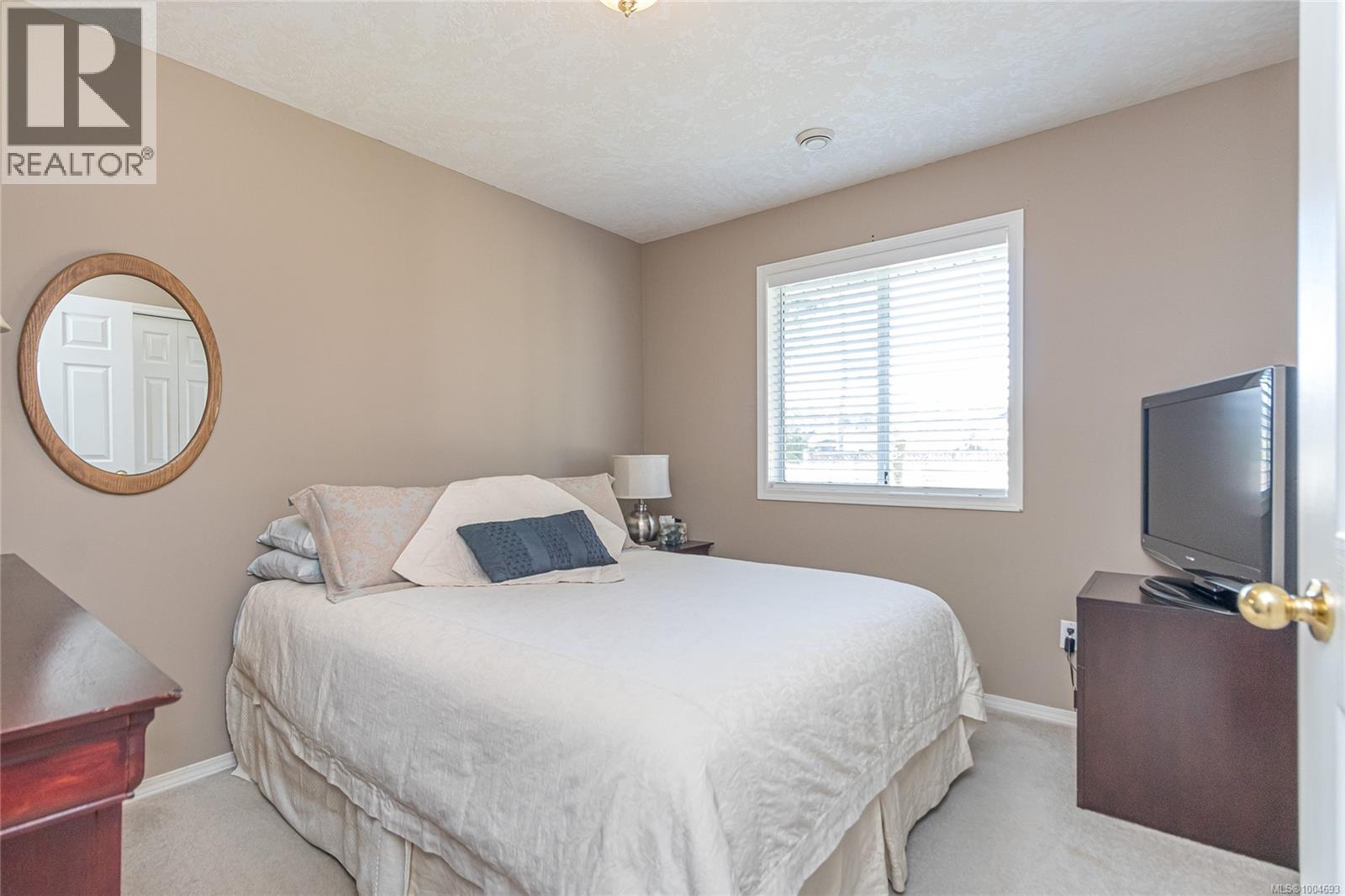 Photo 35 of 1163 Wellington Dr, Qualicum Beach BC