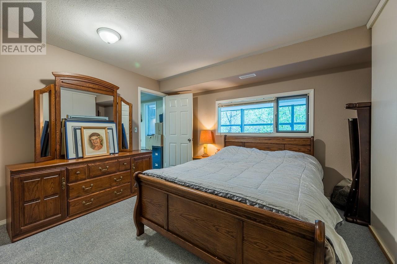 1460 HEFFLEY LOUIS CREEK ROAD - 33