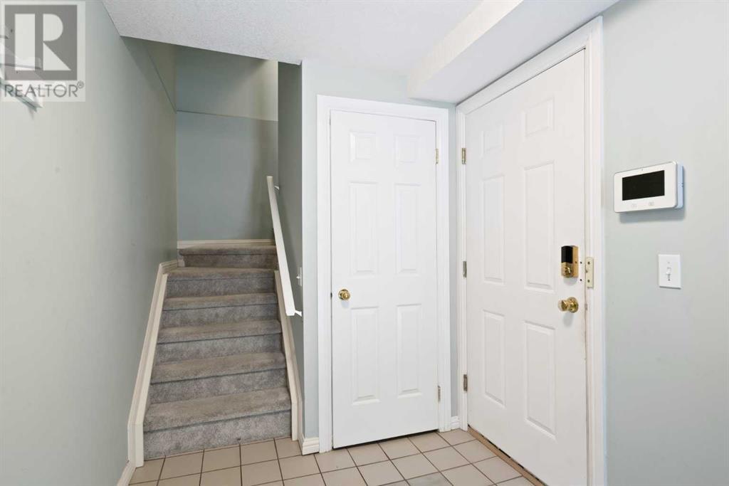 Single Family House for Sale in    Avenue NE Crescent Heights Calgary 