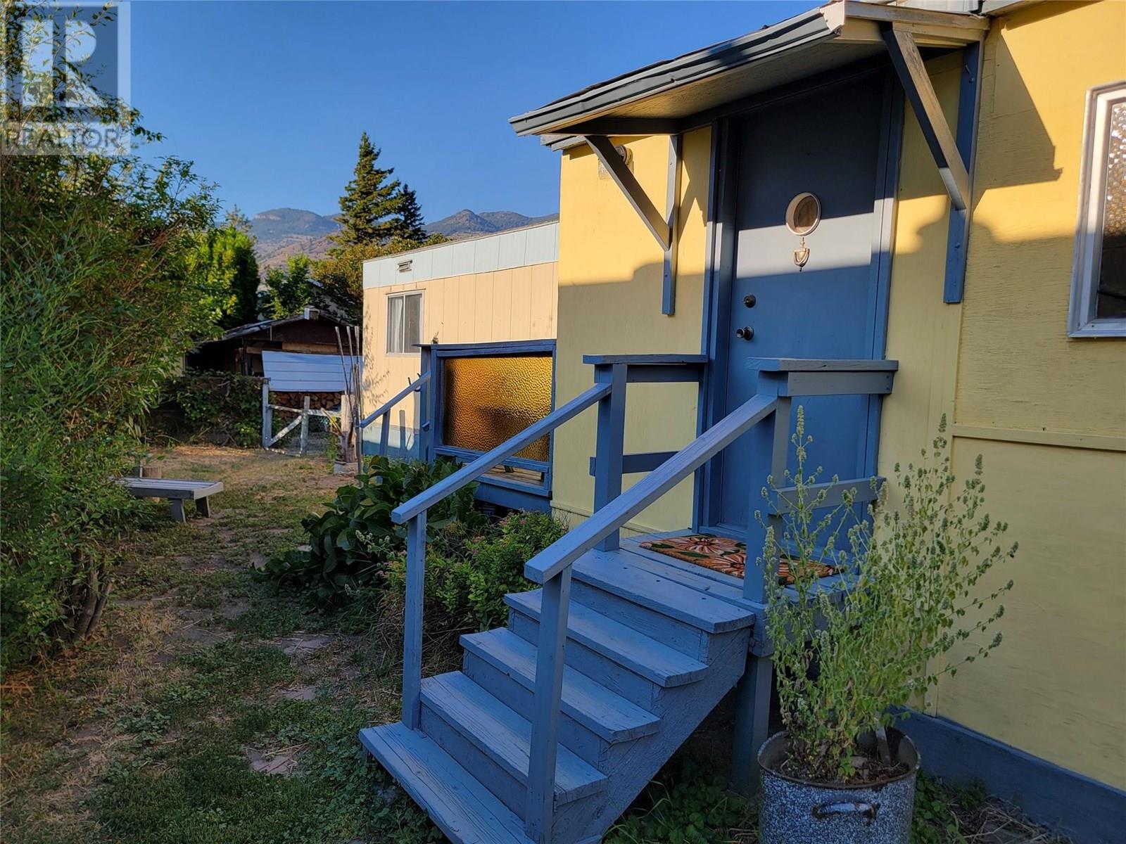 Photo 29 of 716 11 Th Avenue, Keremeos BC