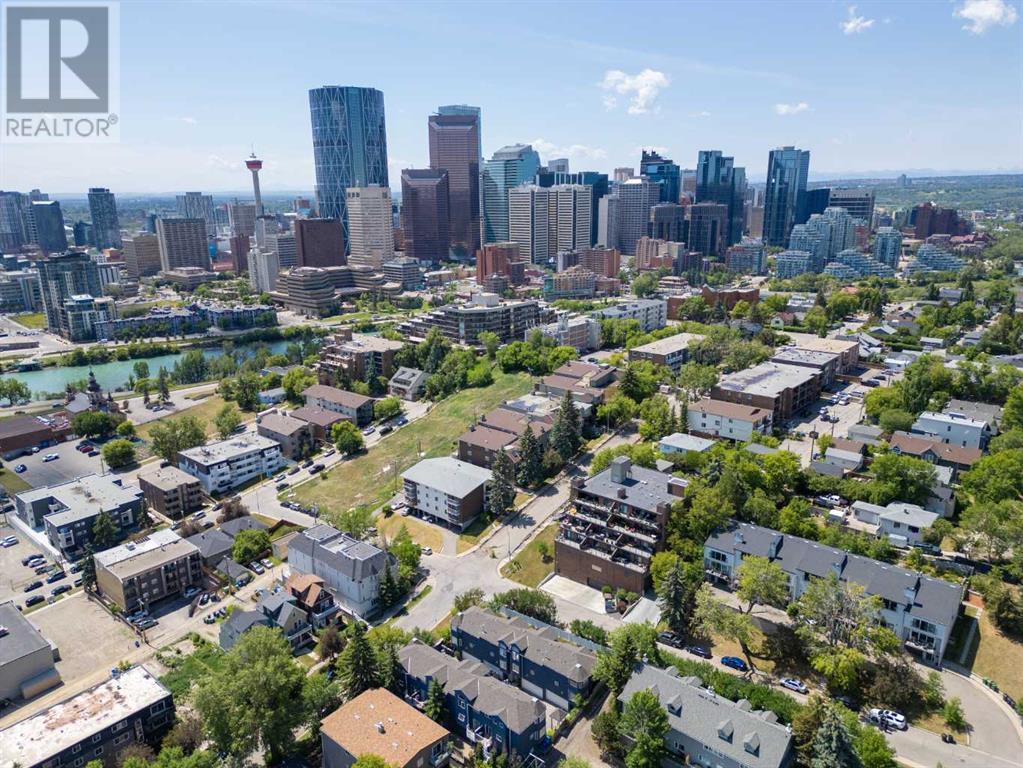 103, 402 2 Avenue NE, Calgary, Alberta