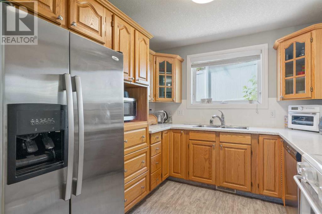 Single Family House for Sale in    Avenue NE Crescent Heights Calgary 