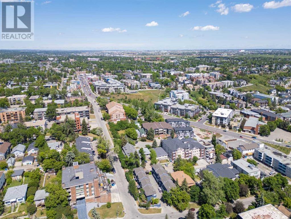 Single Family House for Sale in    Avenue NE Crescent Heights Calgary 