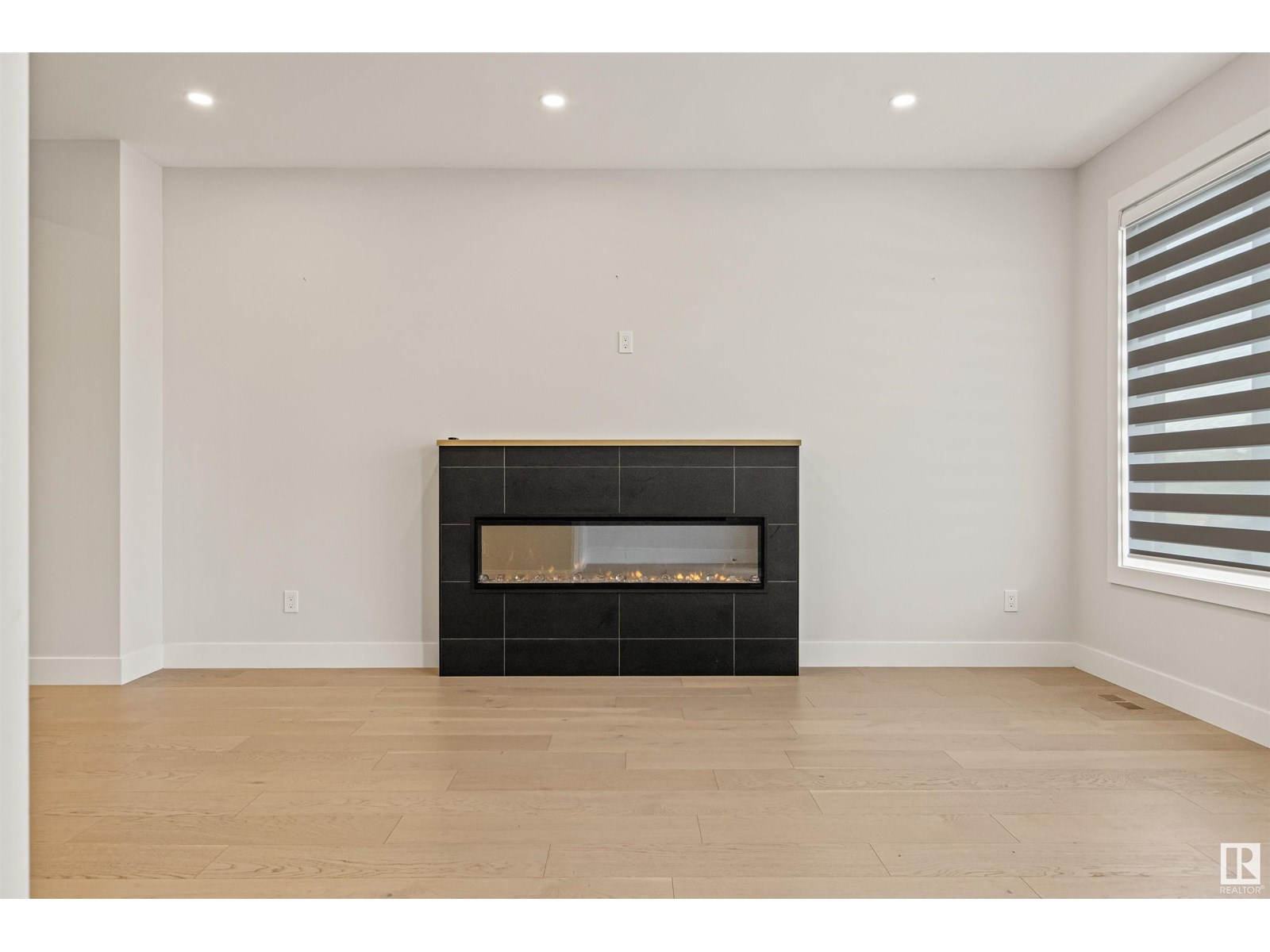 Photo 41 of 8343 Saskatchewan Dr Nw, Edmonton AB