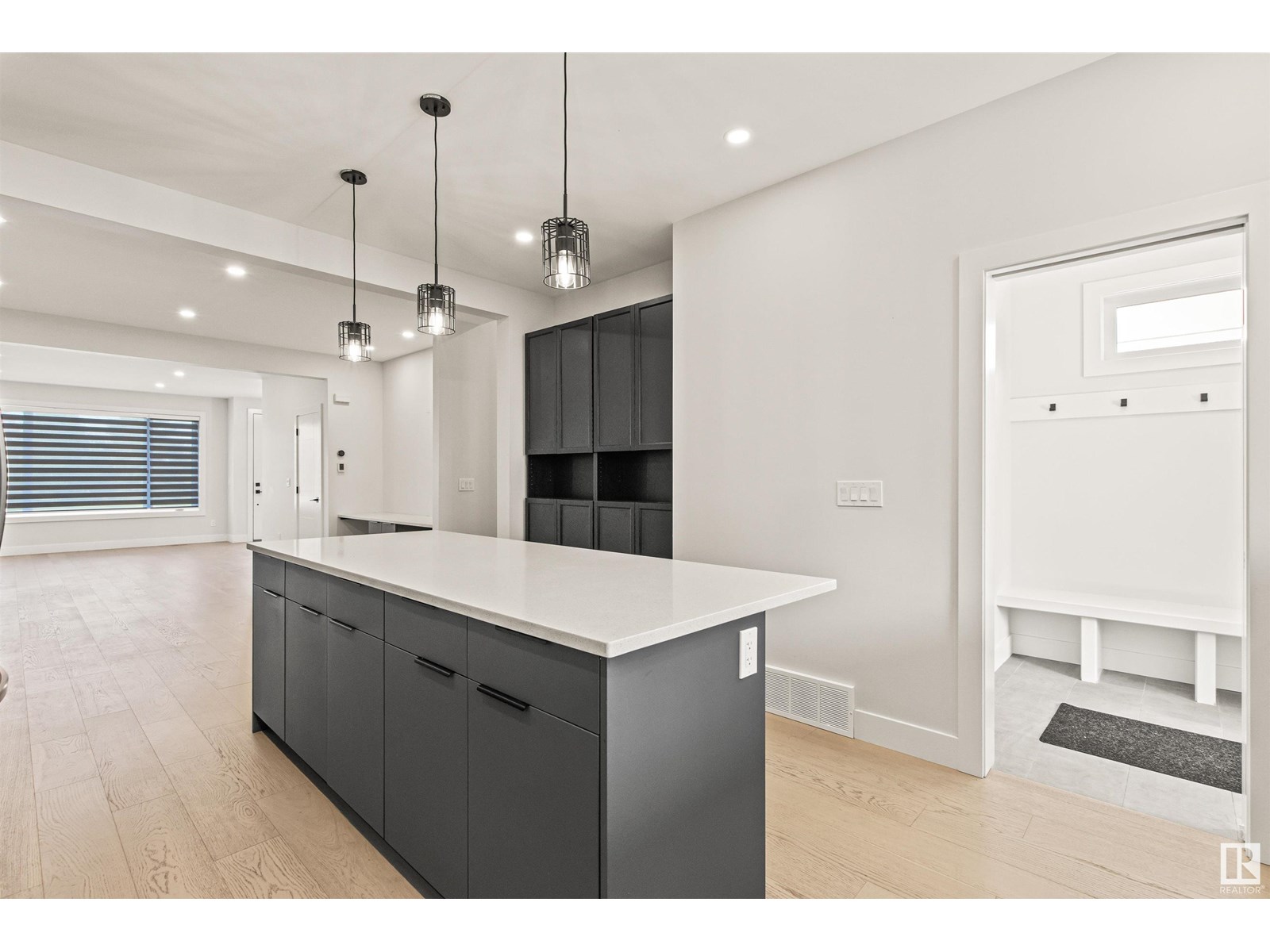 Photo 55 of 8343 Saskatchewan Dr Nw, Edmonton AB