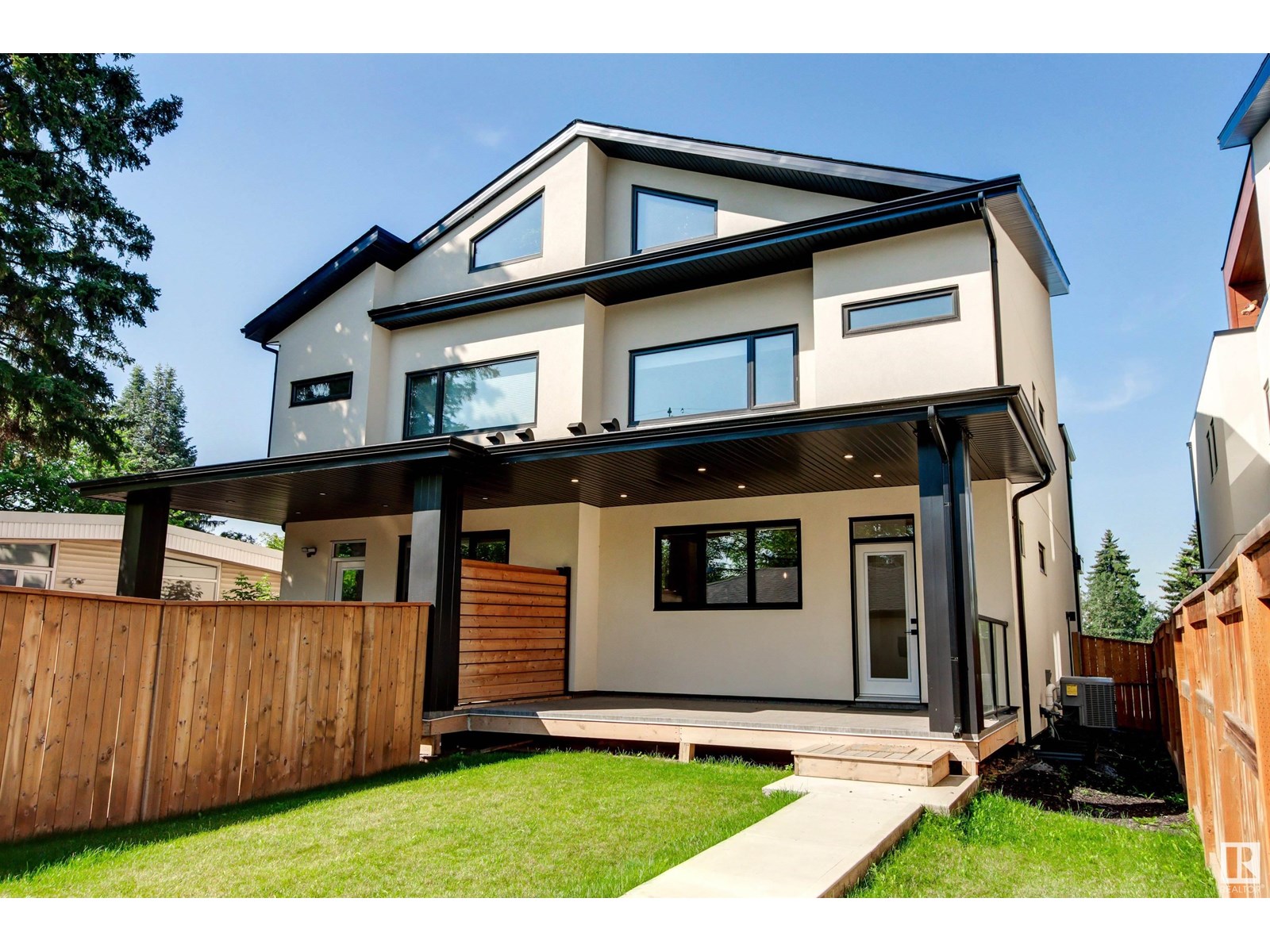 Photo 60 of 8343 Saskatchewan Dr Nw, Edmonton AB