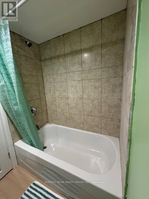 Photo 18 of 484 Hamilton Road, London East ON