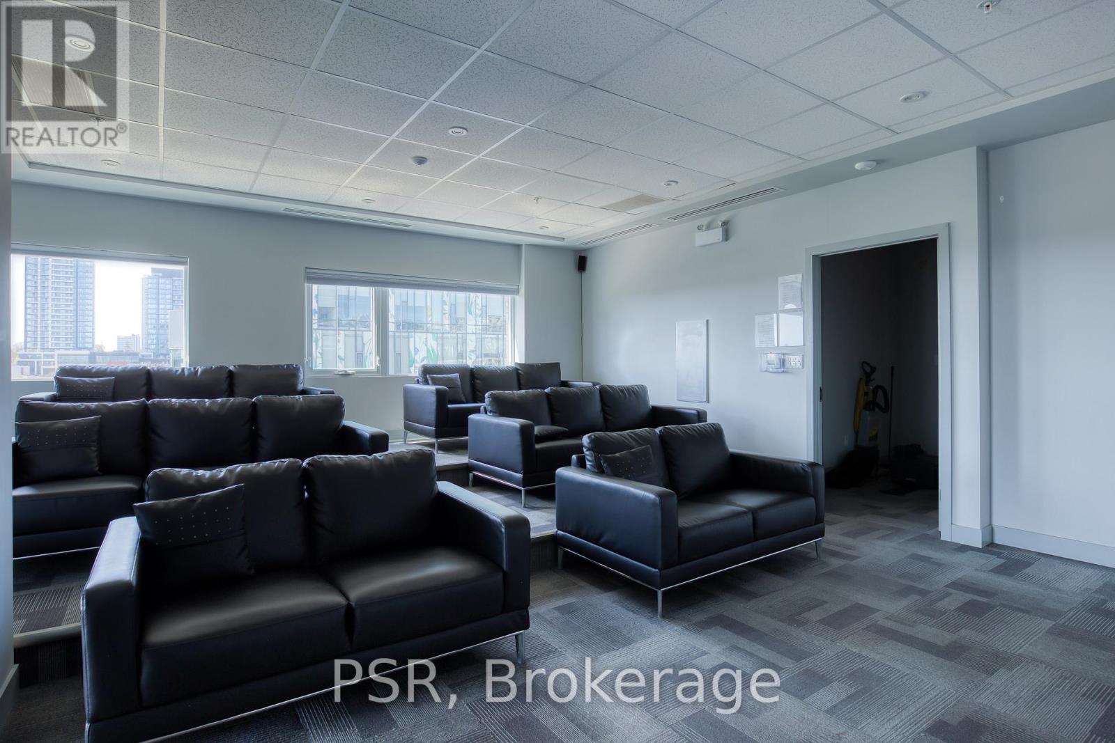 Photo 1 of 1205 1 Victoria Street S, Kitchener ON