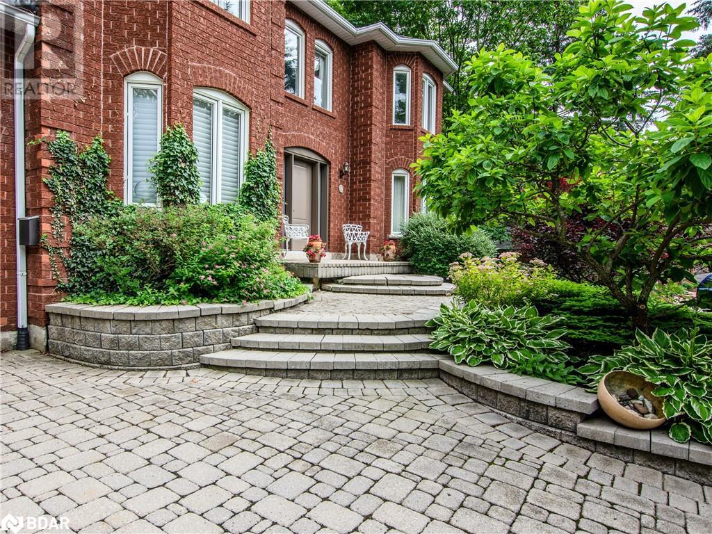 Photo 12 of 68 Alana Drive, Springwater ON