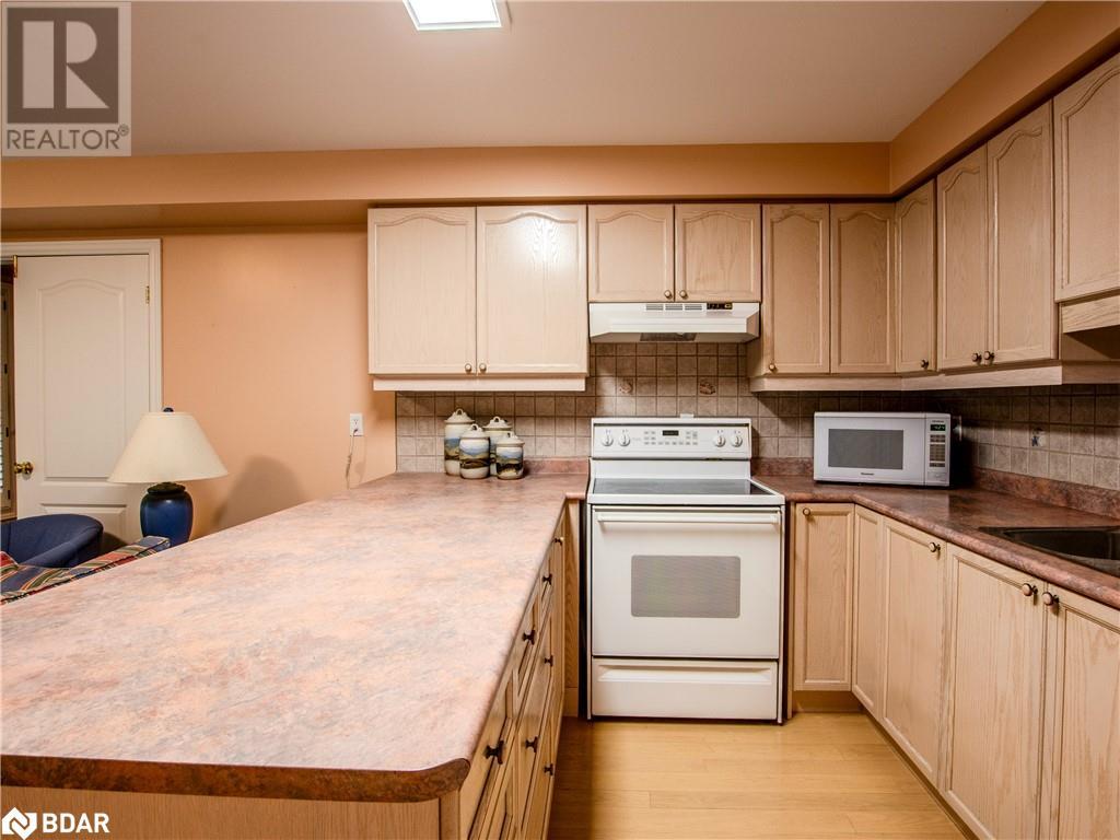 Photo 22 of 68 Alana Drive, Springwater ON