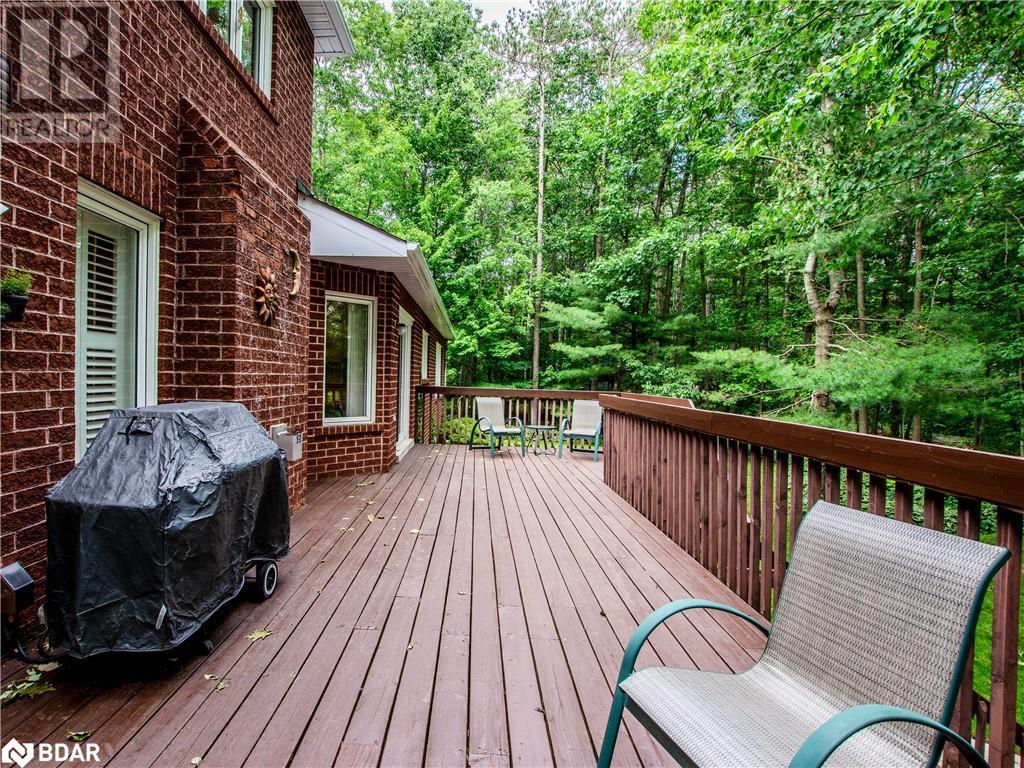 Photo 31 of 68 Alana Drive, Springwater ON