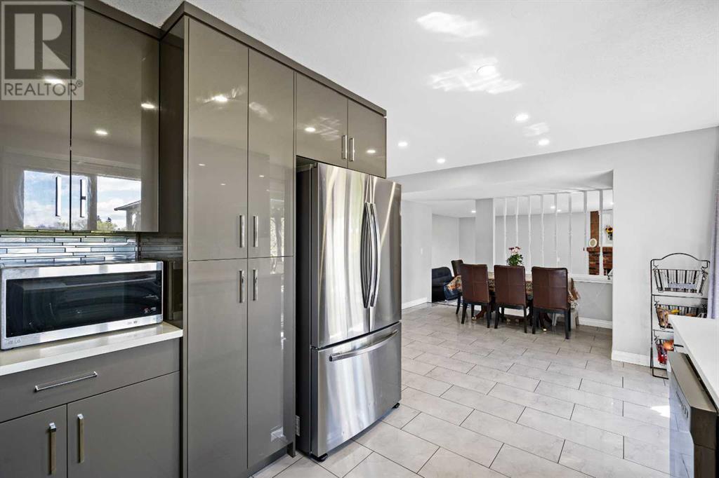 Single Family House for Sale in  Whitefield Crescent NE Whitehorn Calgary 