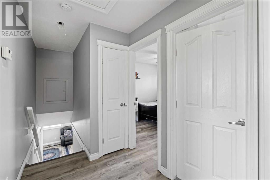 Single Family House for Sale in  Whitefield Crescent NE Whitehorn Calgary 