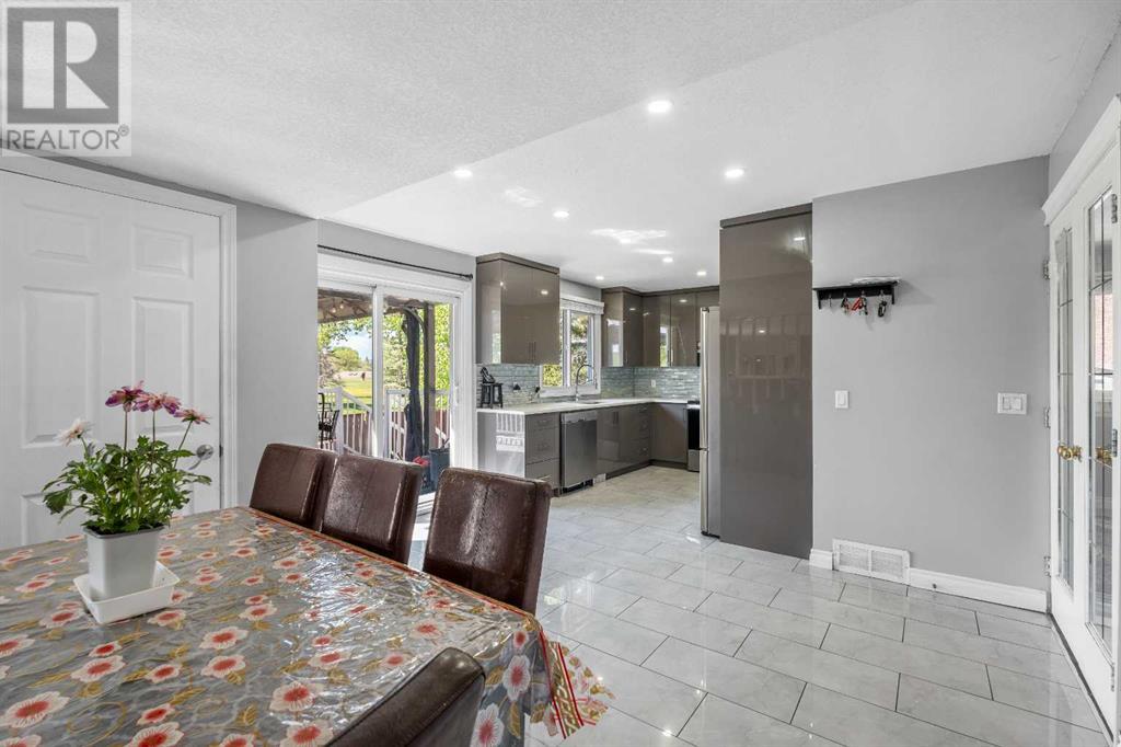 Single Family House for Sale in  Whitefield Crescent NE Whitehorn Calgary 