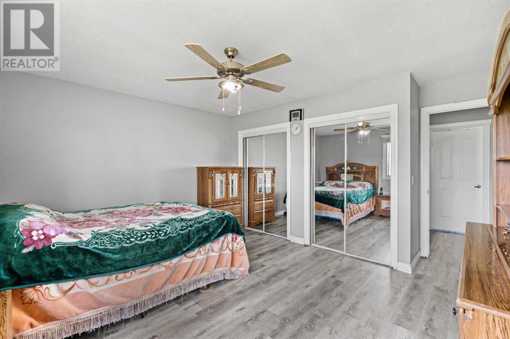 Single Family House for Sale in  Whitefield Crescent NE Whitehorn Calgary 