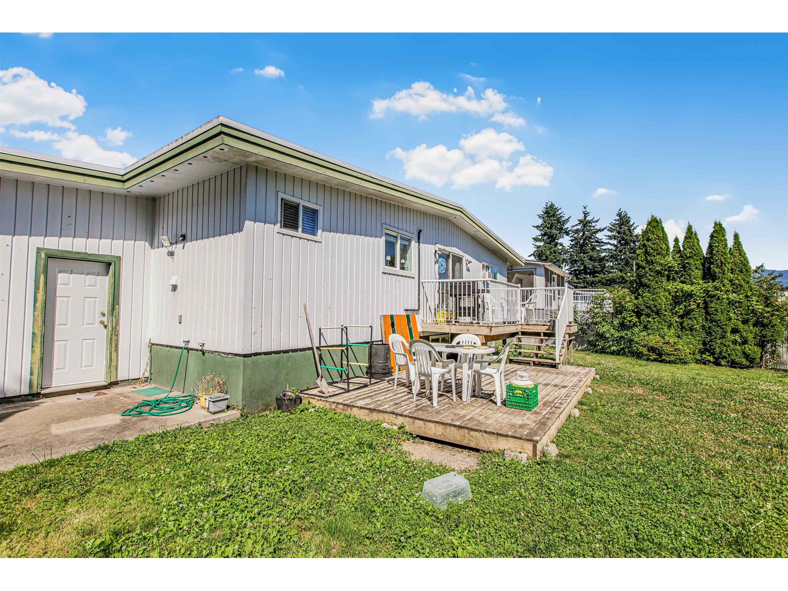 Photo 26 of 45410 Westview Avenue Chilliwack Proper West, Chilliwack BC