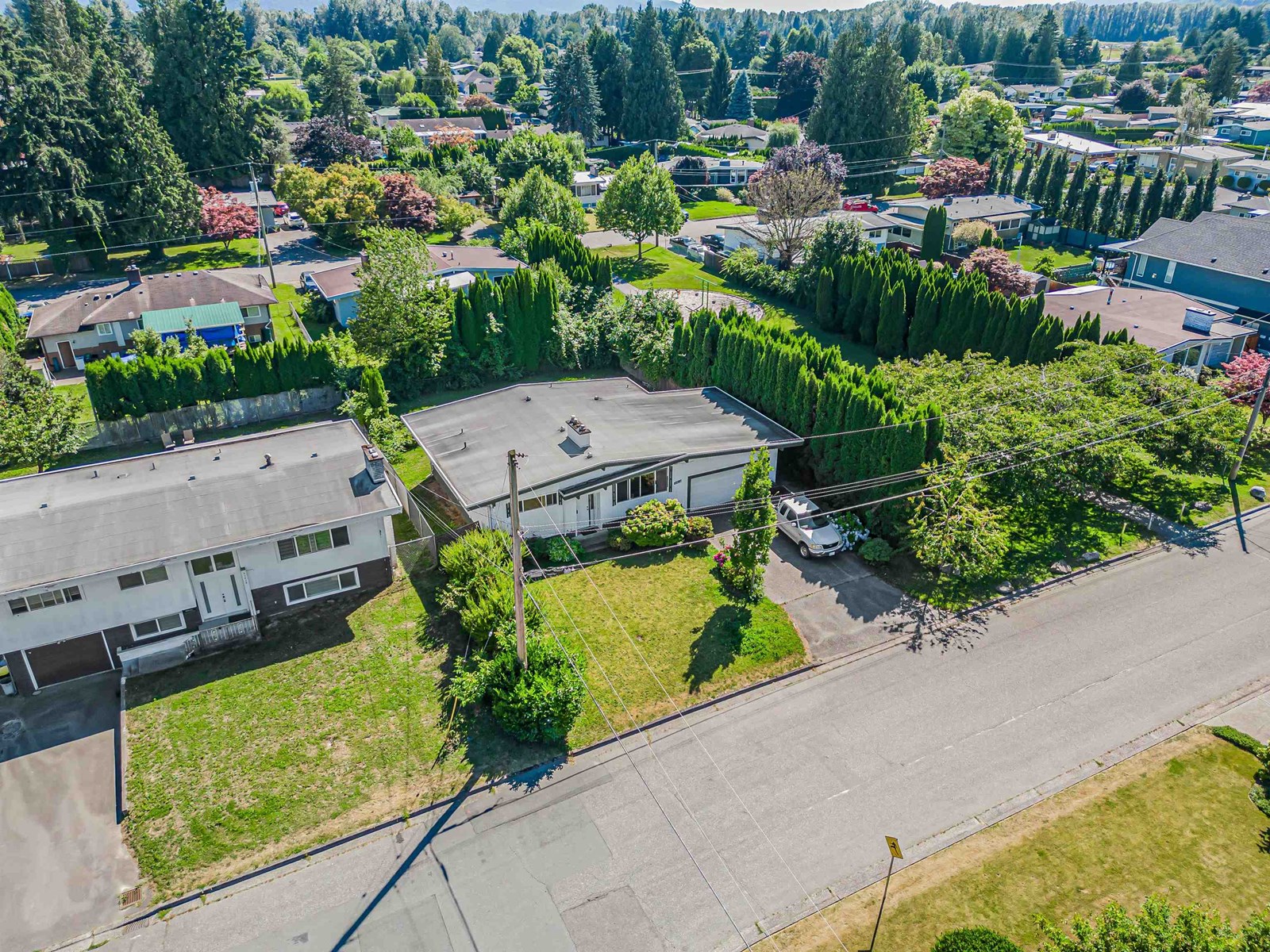 Photo 33 of 45410 Westview Avenue Chilliwack Proper West, Chilliwack BC
