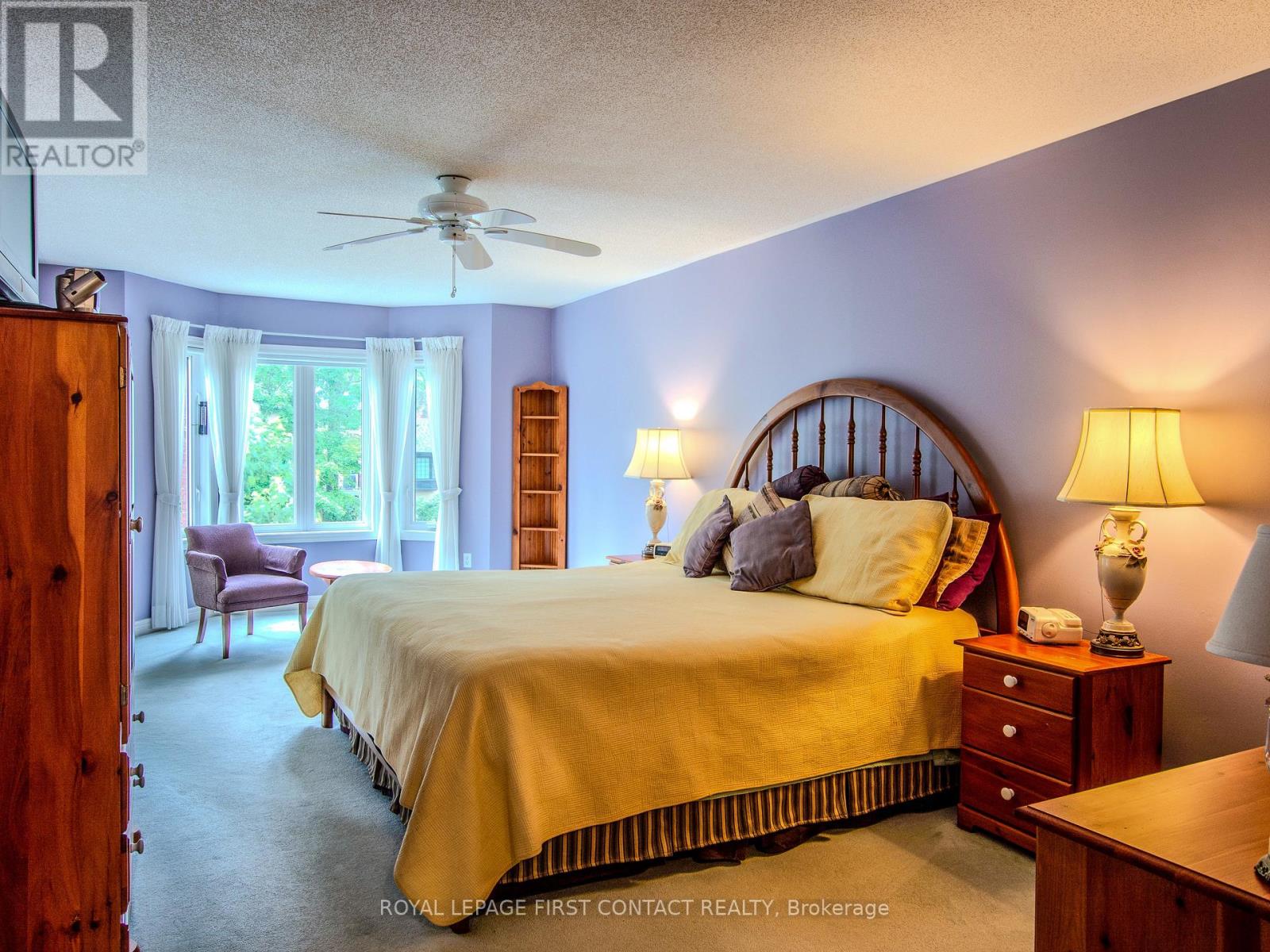 Photo 7 of 68 Alana Drive, Springwater ON