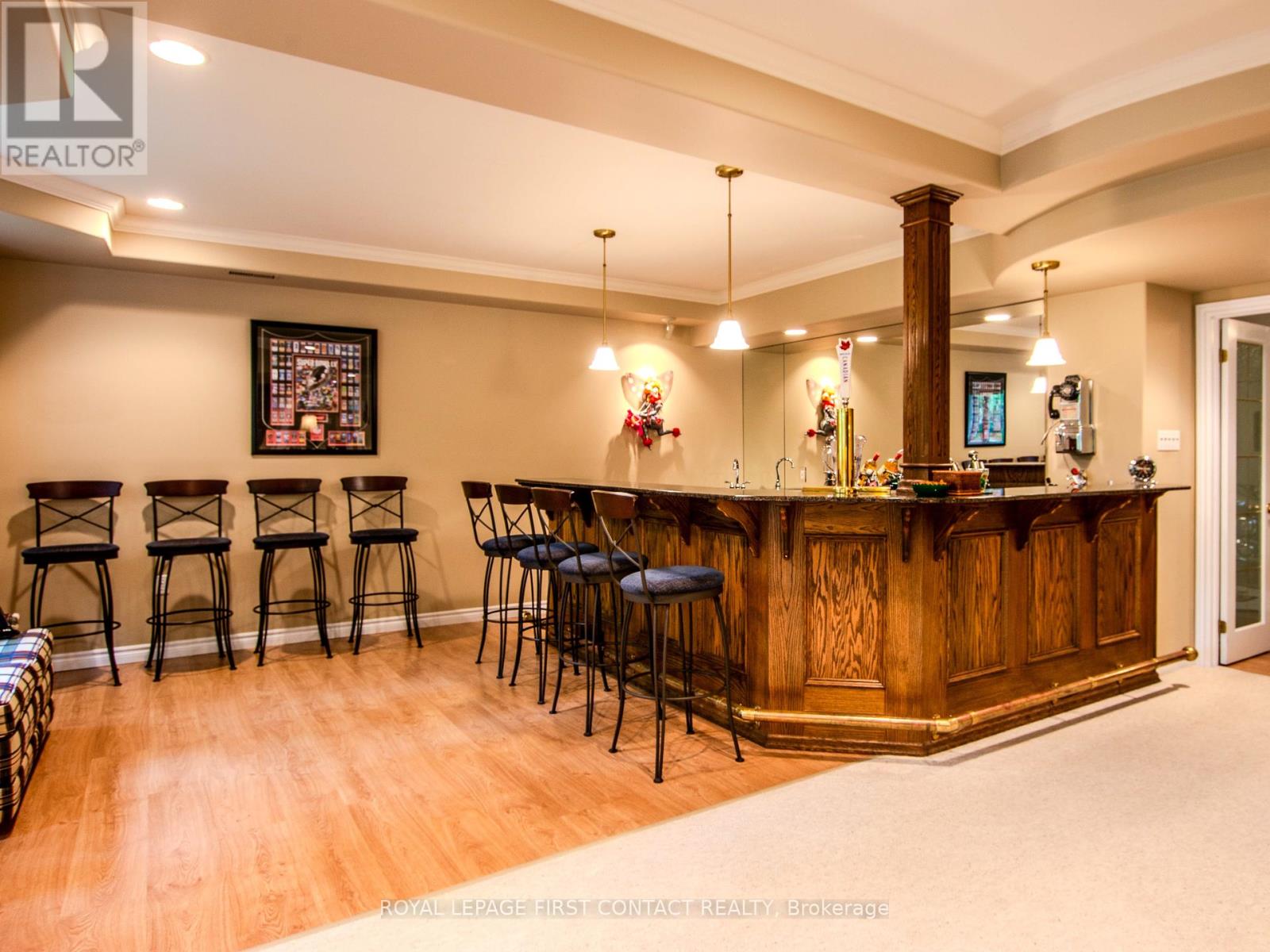 Photo 36 of 68 Alana Drive, Springwater ON