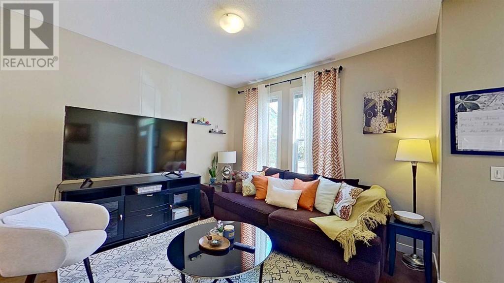 Single Family House for Sale in  Evanston Square NW Evanston Calgary 
