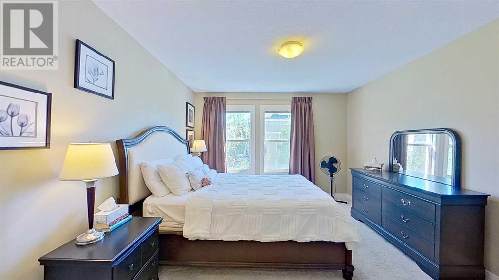 Single Family House for Sale in  Evanston Square NW Evanston Calgary 