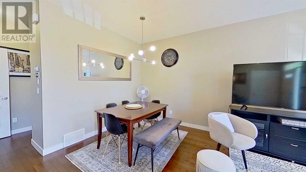 Single Family House for Sale in  Evanston Square NW Evanston Calgary 