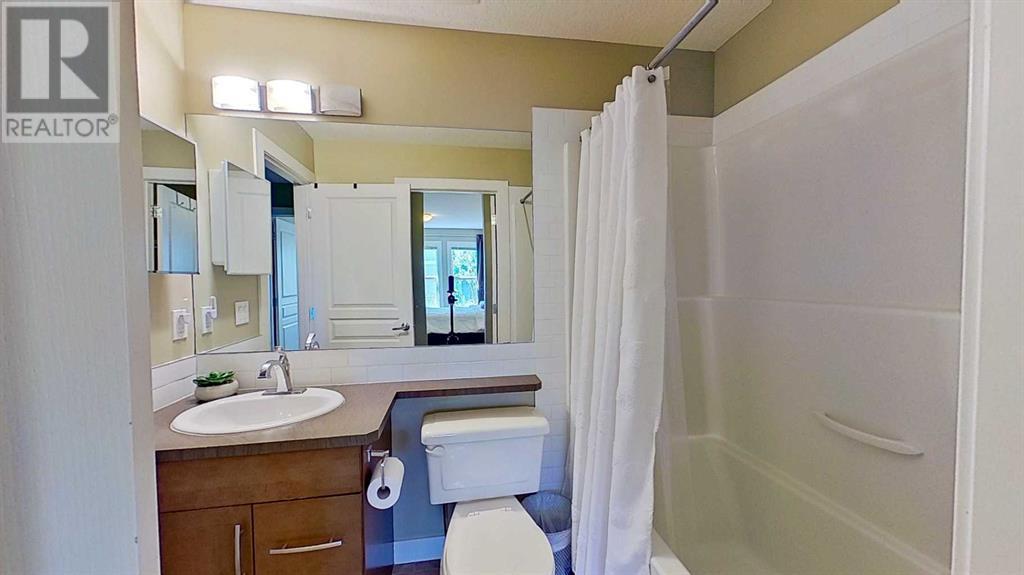 Single Family House for Sale in  Evanston Square NW Evanston Calgary 