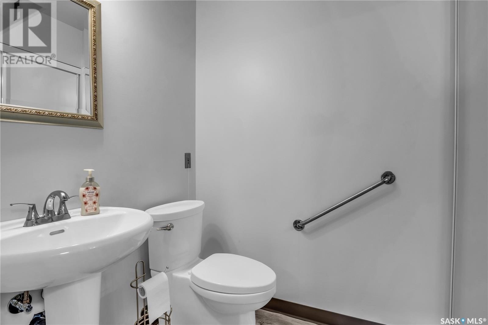 Photo 49 of 226 Hansen Drive, Regina SK